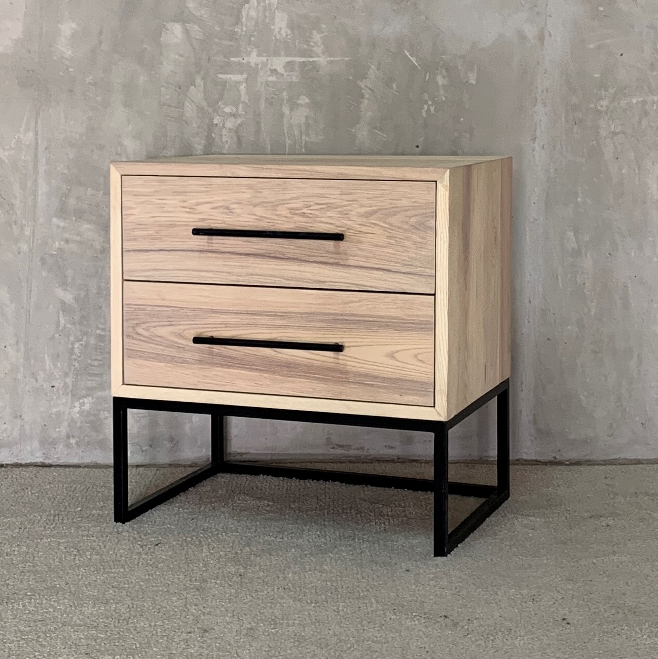 Luxury Pedestals & Side Tables Design 2 by SEACCGS Interiors